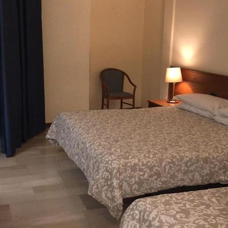 Hotel Select Sant'Ilario d'Enza Exterior foto